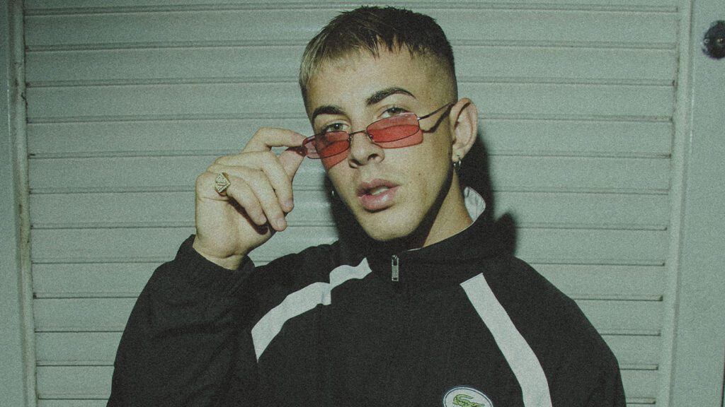 Rei le canta al amor en su nuevo tema "Nena no puedo"