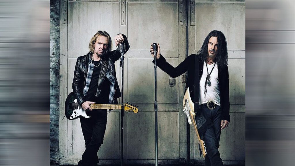 "Scars" es el segundo sencillo adelanto del próximo álbum debut de SMITH/KOTZEN