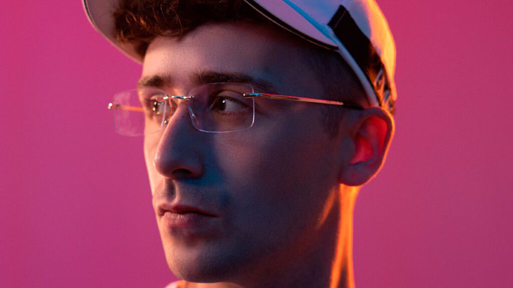 Bores D, El Bobe, Nickzzy y ThePoing, todos juntos en 'Todo Bien Remix'