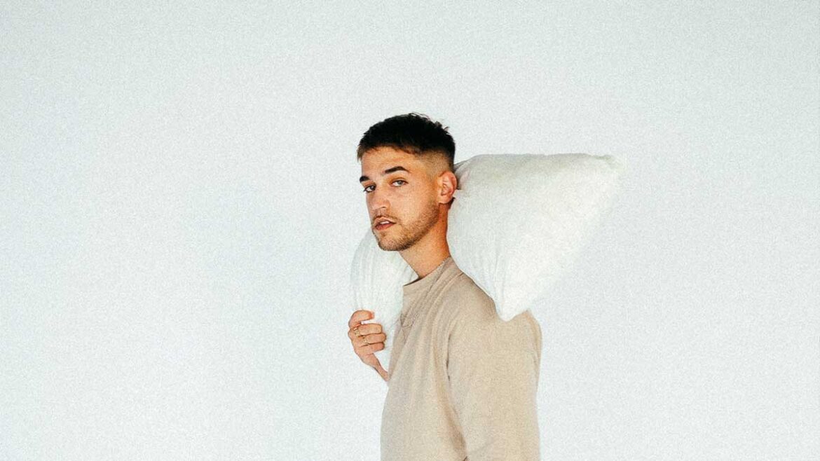 St. Pedro, artista español