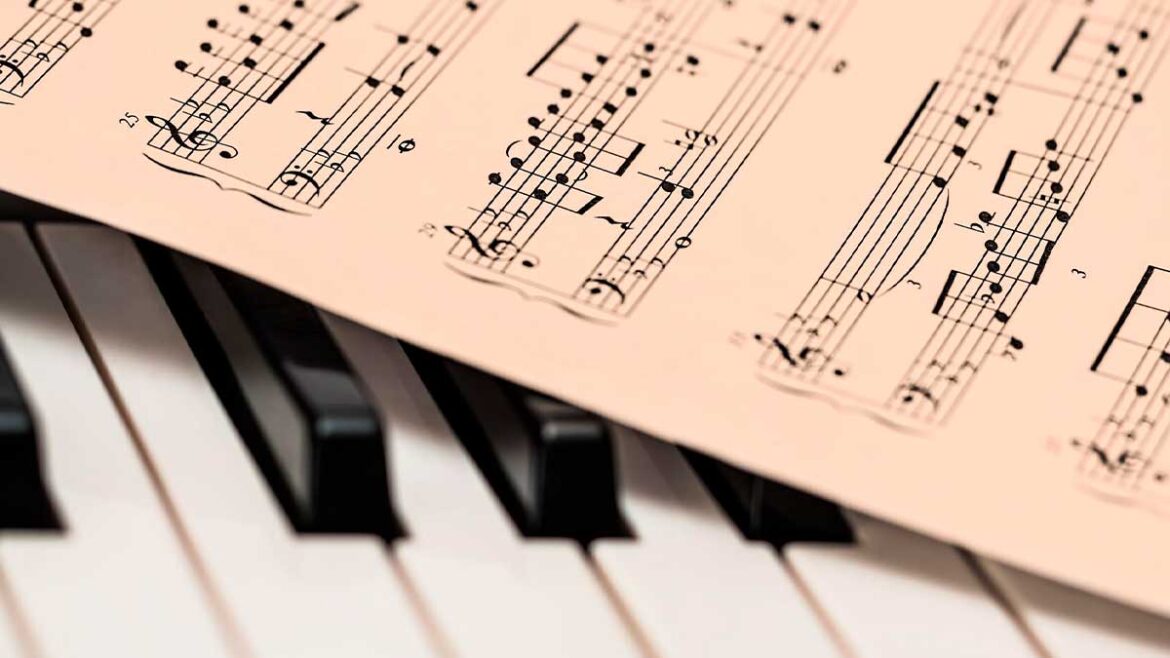 ¿Sabías que tocar el piano estimula el cerebro? 3 piano 4