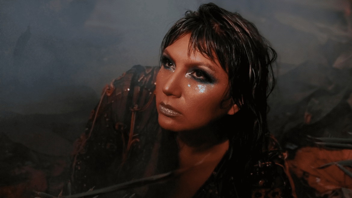 Killary estrena el videoclip de La Luna en el lago remix