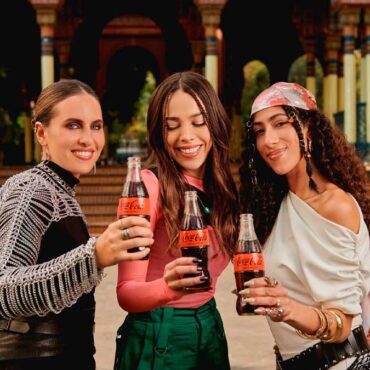 Danna Paola, Tamtam y Felukah en 'A Kind of Magic'