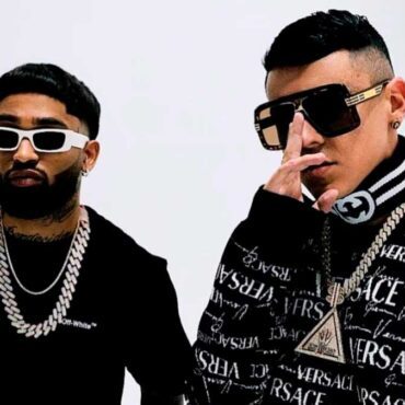 Kevin Roldán y Bryant Myers
