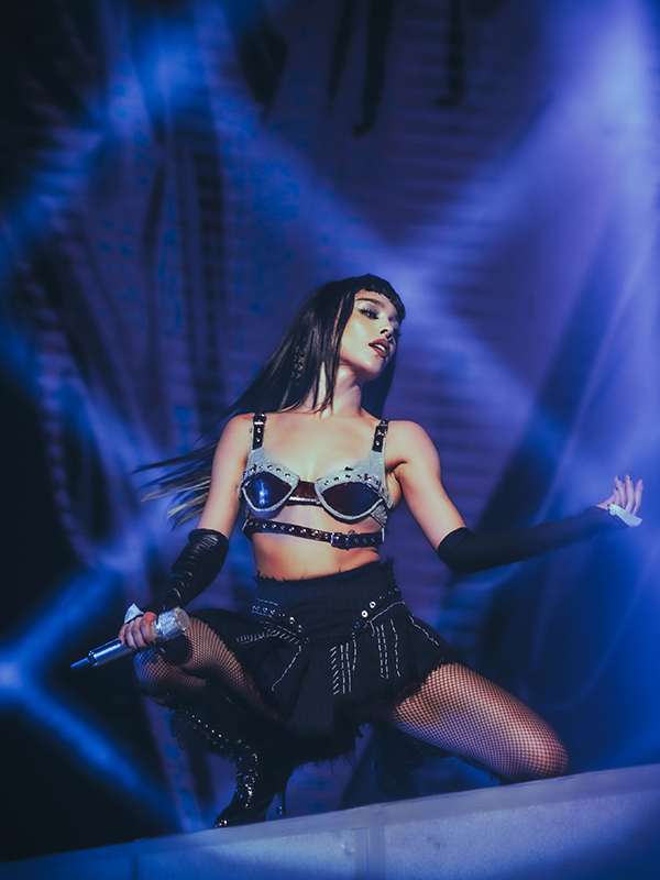 Danna Paola XT4S1S Tour Latinoamerica