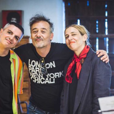 "Club de fans de John Boy", Miranda! y Love of Lesbian. / Foto: Xavi Torrent