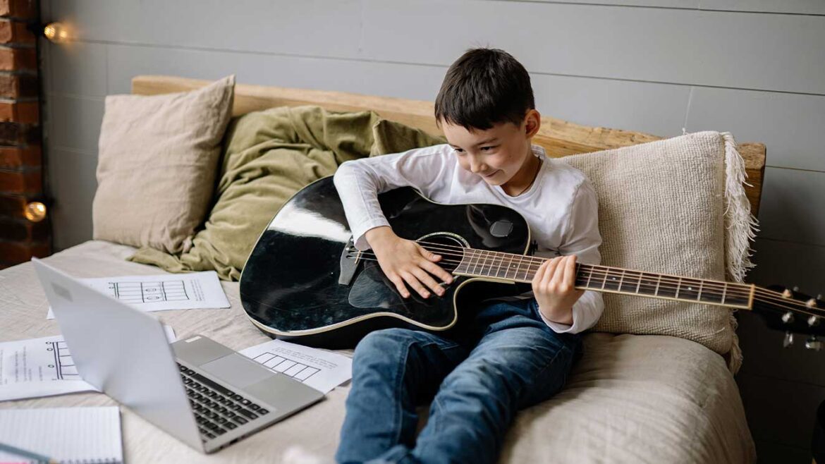 Erizo, clases de guitarra
