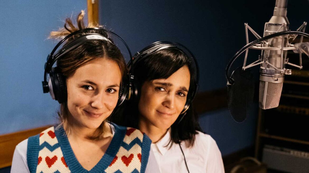 Rigoberta Bandini y Julieta Venegas