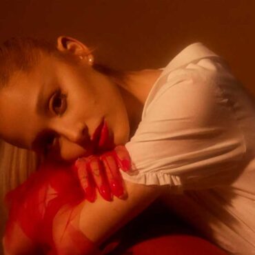 ETERNAL SUNSHINE el nuevo álbum de Ariana Grande