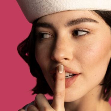 Gracie Abrams "The Secret of Us"