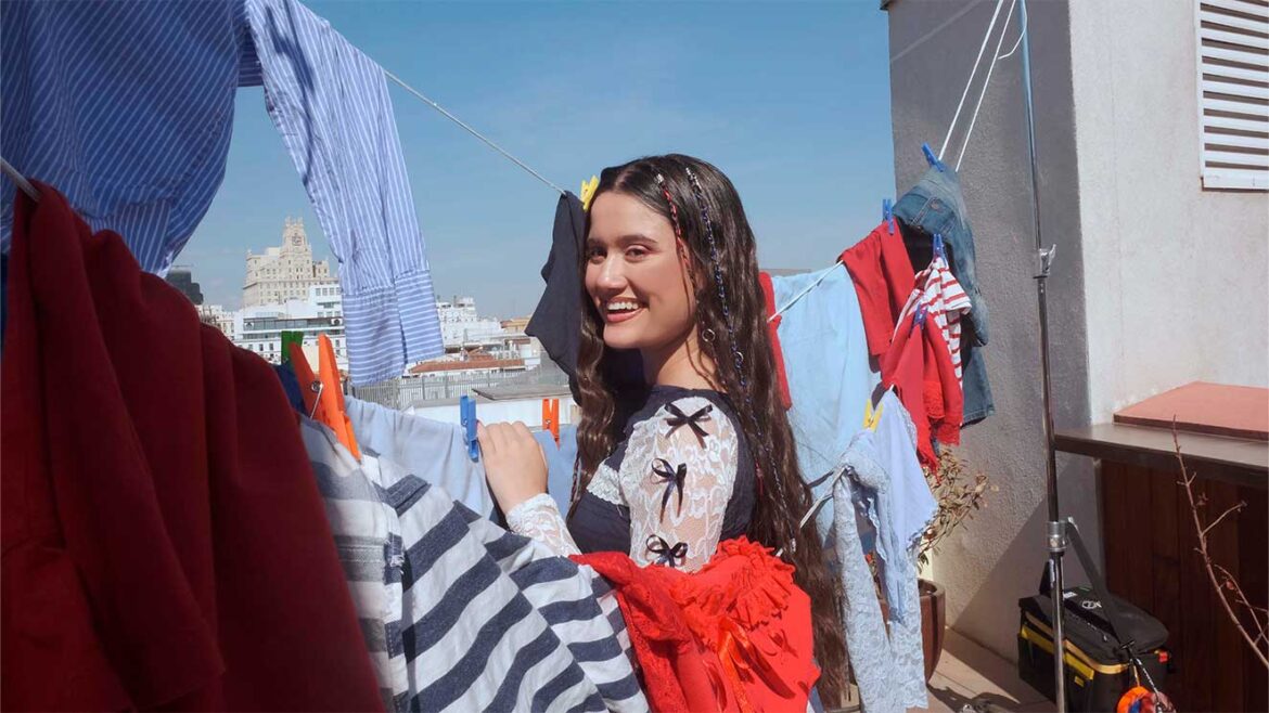 Joaquina lanza su nuevo sencillo “Los 41” tras recibir cuatro nominaciones al Latin Grammy incluyendo ‘Álbum del Año’