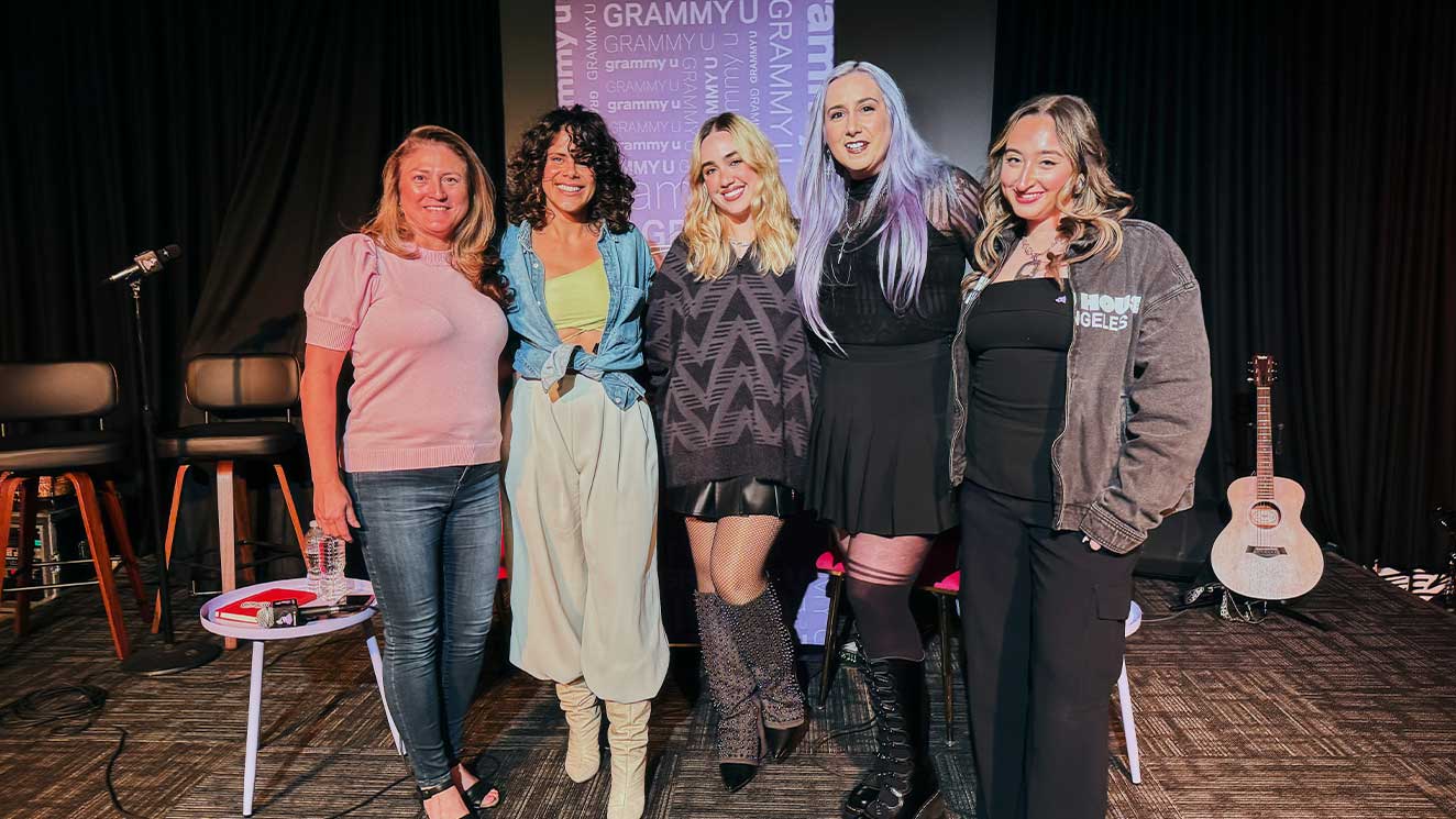 Ela Taubert en GRAMMY U